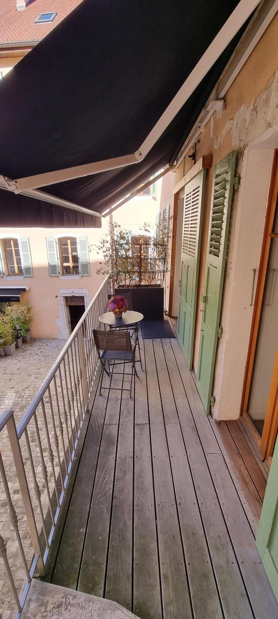 Appartement De Charme Au Coeur De La Vieille Ville Annecy Eksteriør billede
